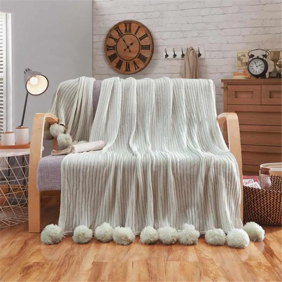 100X150cm Pom Pom tricoté jeter couverture coton Crochet couverture rayure tapis lit canapé voiture couvertures maison chambre décoration 3 couleurs