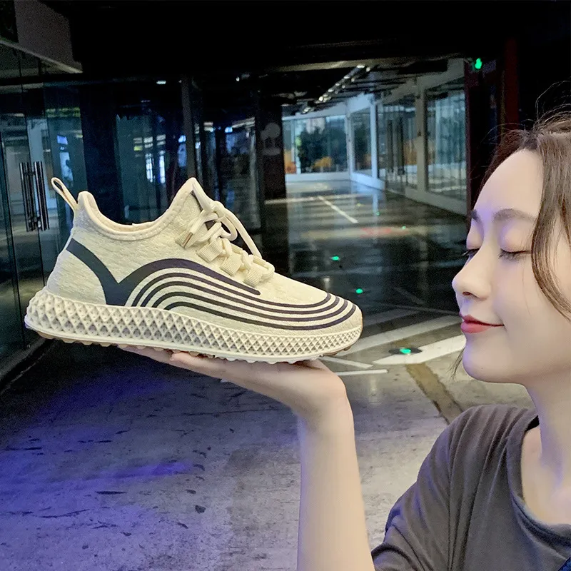 Super feuer reflektierende fliegende stricken schuhe frauen 2019 sommer herbst Koreanische version von ulzzang Harajuku wilde student freizeit