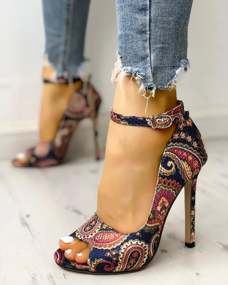 Elegante Dameshoge Hiel Peep Teen Pumps Modieuze Zomer Stiletto Sandalen Met Verhoogde Hiel Van 22 68 DHgate