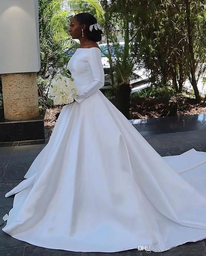 Ivory Off-The-Shoulder Ball-Gown Wedding Dress Short Sleeves With Ruffles