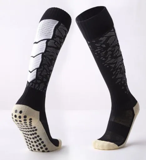 Top sports Chaussettes de football antidérapantes et résistantes à l'usure, fond de serviette épaissi, distribution confortable, tube long résistant à l'usure, fabricant yakuda