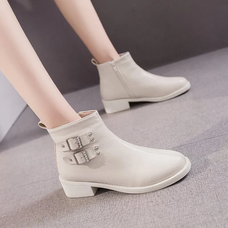 Vente chaude-W- bottes courtes femmes épaisses avec des bottes étudiantes adultes tendance de la mode couleur unie vêtements polyvalents femmes