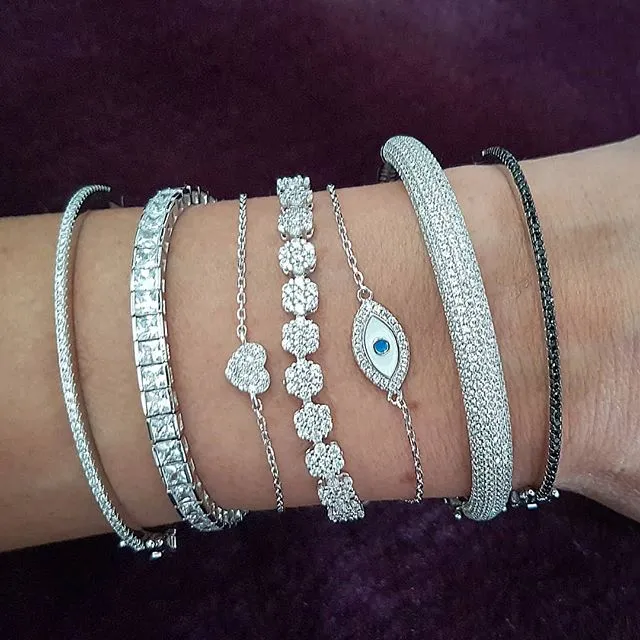 Nouveau arrivée à vente chaude bijoux sterling sier pave blanc sapphire cz diamant gemmstones femmes charme bracelet de bracelet nuptial de mariage de mariage