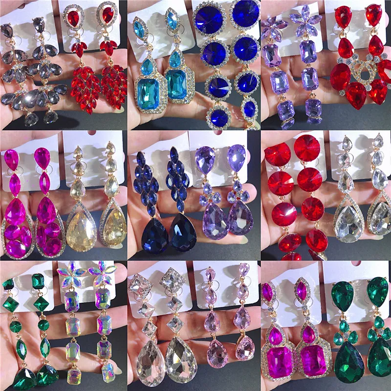 Boucles d'oreilles en strass coloré Boucles d'oreilles longues Bohemian Dangle Europe États-Unis Rétro Verre Tempéramment Bijoux de mariage pour femmes Cadeau