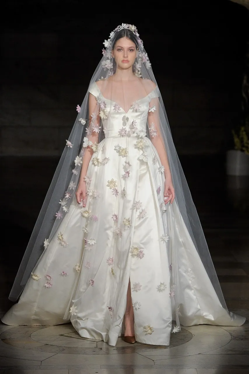 Reem Acra 2019 Off Shoulder Satin Zuhair Murad Wedding Dress With