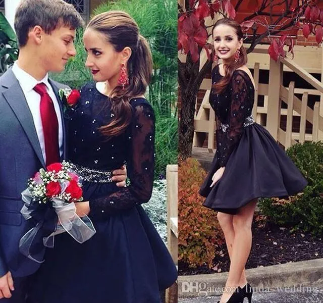 2019 Little Black Lace Backless Homecoming Dress A Line Długie Rękawy Juniors Sweet 15 Graduation Cocktail Party Dress Plus Size Custom Made