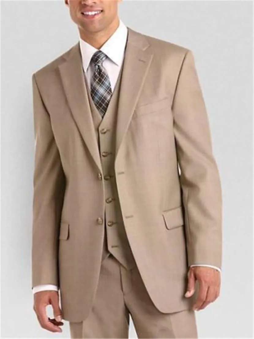 Classic Design Khaki Bruidegom Tuxedos Notch Revers Two Button GroomsMen Mens Bruiloft Past Populaire Man Blazer Pakken (Jas + Broek + Vest + Tie) 724