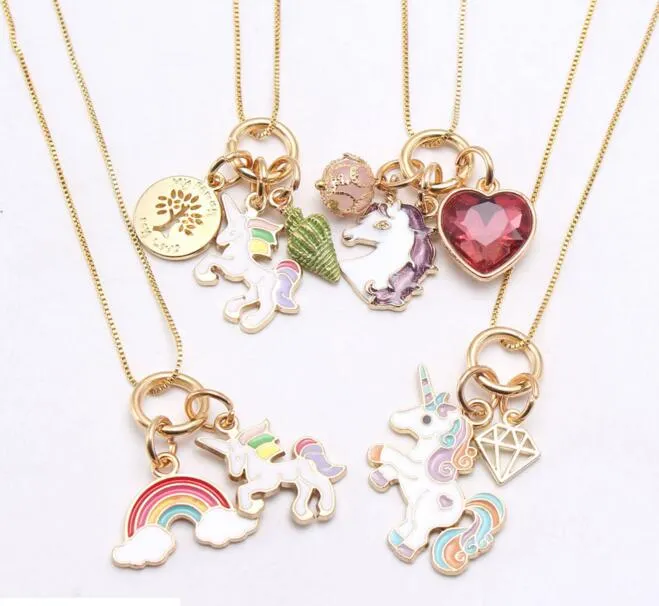 Collana multi design per bambini con unicorno, collana con ciondolo unicorno arcobaleno, collana per bambini, gioielli per ragazza, regalo di Natale