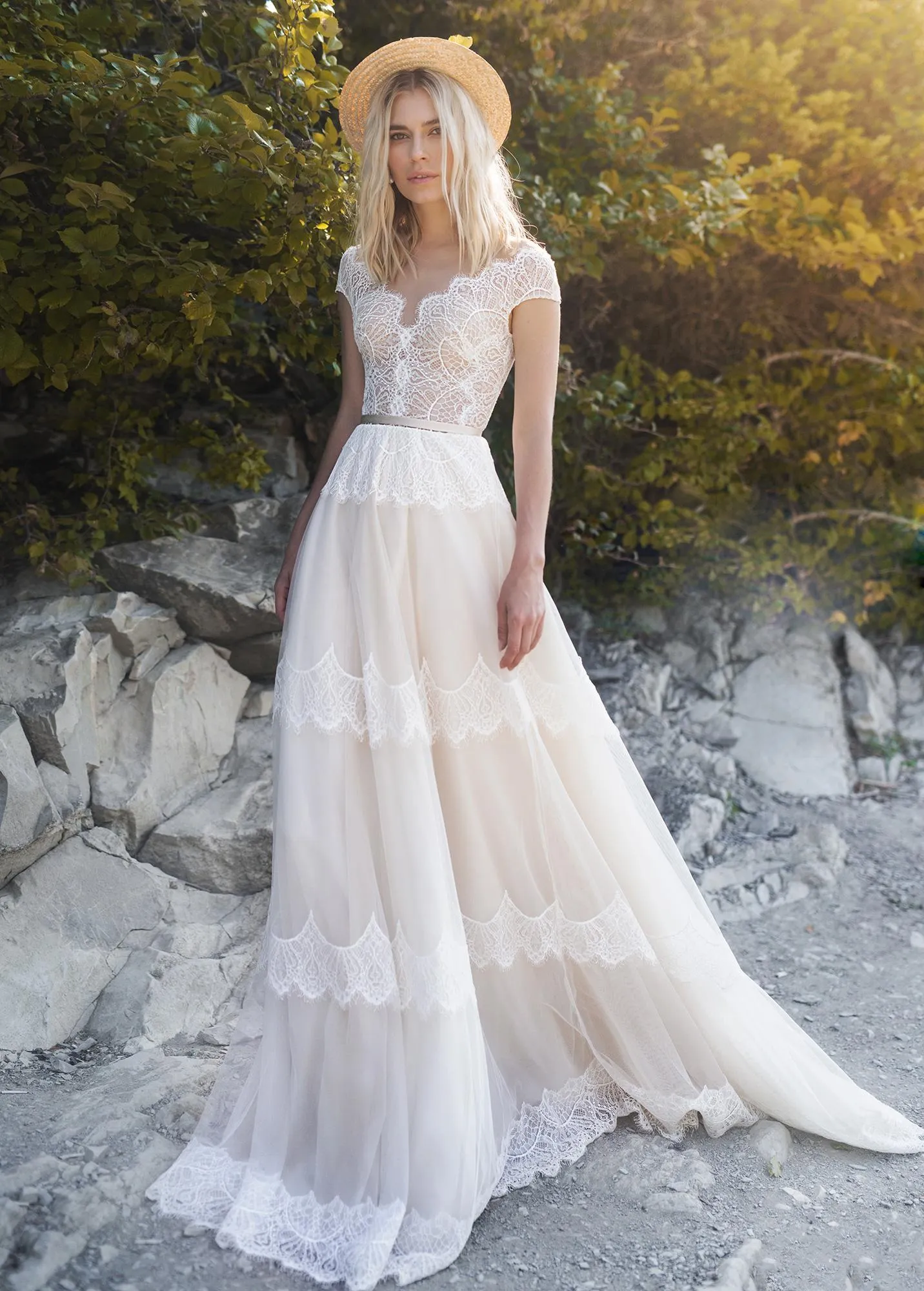 Bohemian Beach boho Lace wedding dress with Short Sleeves, Lace Appliques, See-Through Back, Ribbon Sash, and Tulle - Vintage Country Bridal Gown