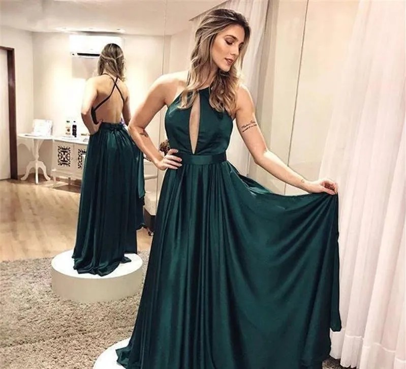 Custom Made Sexy Dark Green Backless Prom Dresses Criss Cross Formal Dresses Evening Wear Floor Length Party Prom Gowns