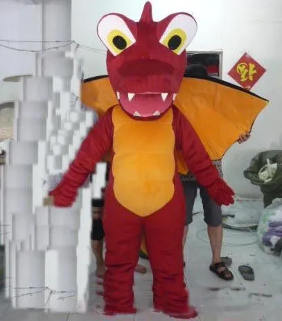 2019 Vendita calda gialla Dragon Mascot Costume con ali per adulti da indossare in vendita