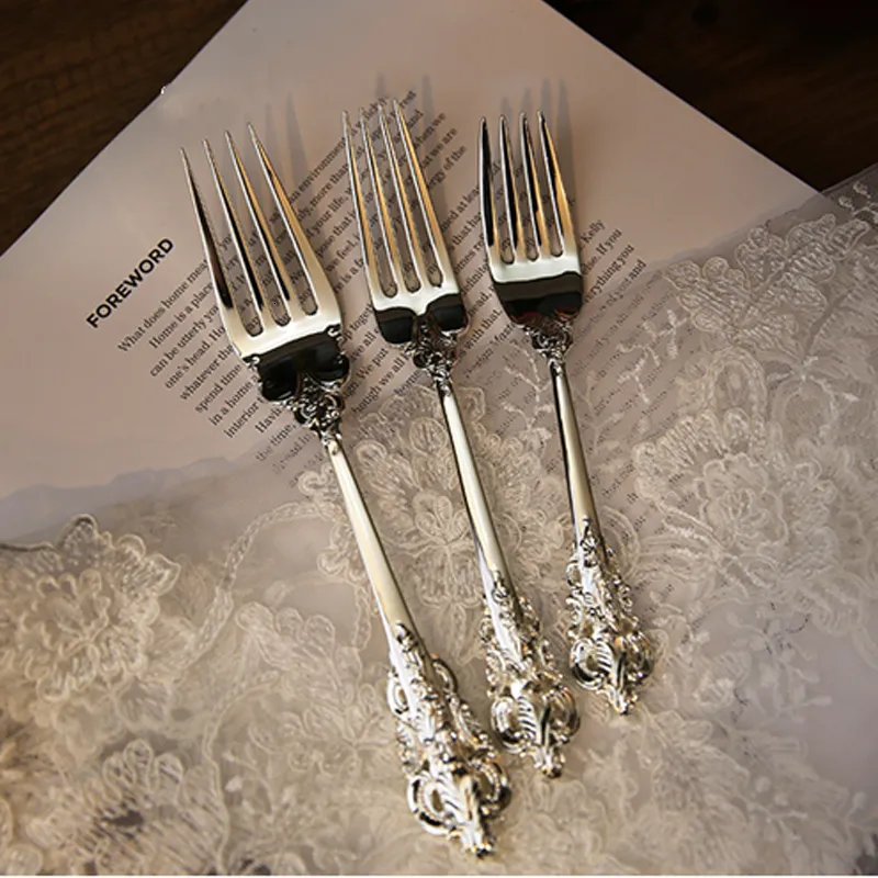 Wholesale Square Handle Knife Spoon Fork Custom Silverware Party Wedding  Gift Flatware Stainless Steel Silver Cutlery Set - China Cutlery Set and  Cutlery price