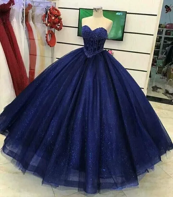 Bling Bling Tulle Quinceanera Klänningar 2019 Bollklänning Strapless Lace-up Crystal Sequin Beaded Sweet 16 Dresses Prom Graduation 8: e klass