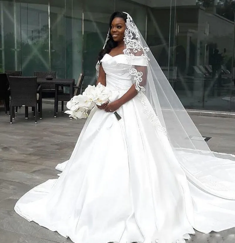 Top Wedding Dress Trends for 2019 Sparkly Wedding Gowns – DaVinci Bridal  Fashion Blog | DaVinci Bridal Blog