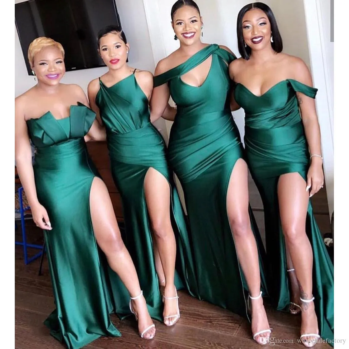 Emerald Green Off the Shoulder Satin Mermaid Long Bridesmaid Dresses African Ruched Split Wedding Guest Maid of Honor Dresses BM0199