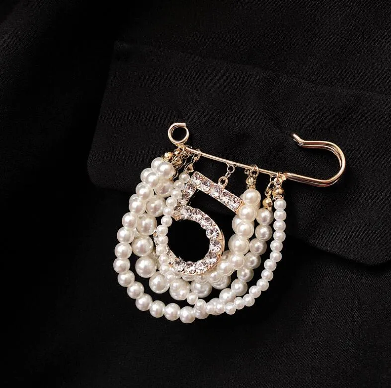 Fashion-Laissez la personnalité de la broche en perles de votre deuxième marée tempérament de perceuse flash polyvalente grosse broche filet coréen rouge automne et hiver