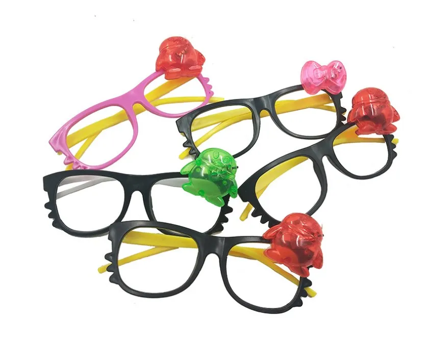 Yeni led ışık gözlük çerçeve çocuk küçük oyuncaklar toptan parti top doğum günü sahne spot toptan Parti Favor Shèngdàn jié 3/5000 C hediye
