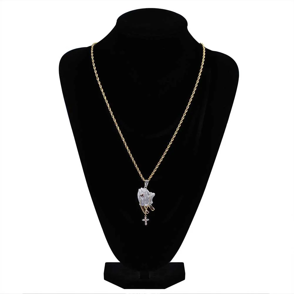 Fashion Plated Iced Out CZ Zircon Classic Christian Bön Gestures Cross Pendant Halsband Twist Chain Hip Hop Rapper Gifts för män Kvinnor