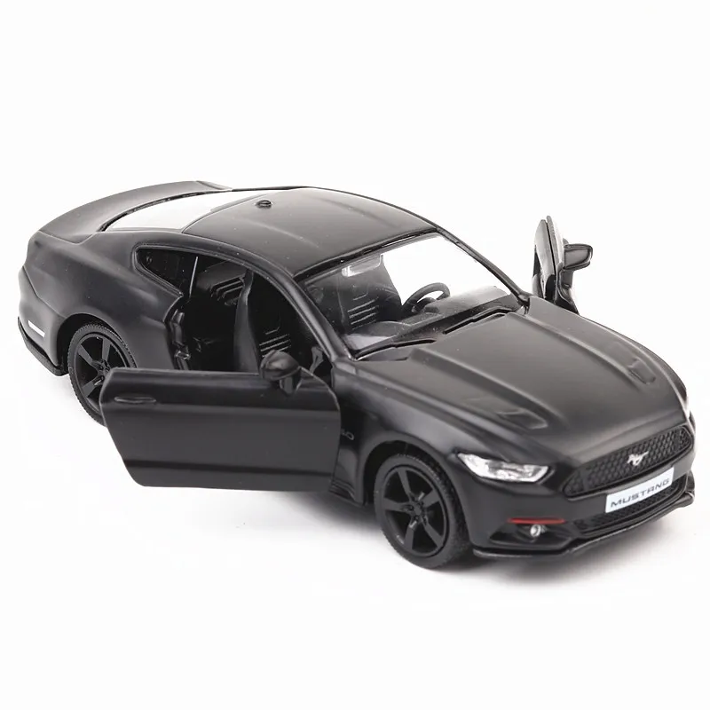 Box Ford Mustang alloy car models toy car simulation back of the car to open the door a generation of fat baking ornaments