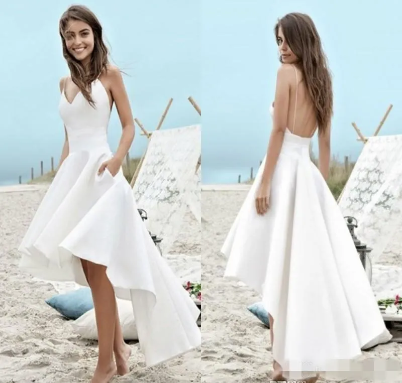 2019 Enkla High Low Boho Bröllopsklänningar Korta Spaghetti Straps Sexig Backless Satin Custom Made Beach Wedding Bridal Gown Vestido de Novia