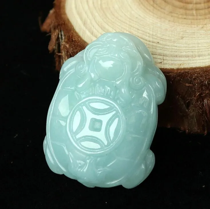 Natural jade pendant dragon turtle Longevity turtle pendant ice skull jade necklace jade pendant