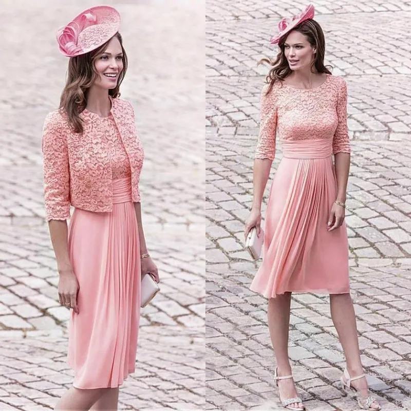 2019 été longueur au genou robes de costume pour la mère de la mariée une ligne corail dentelle et mousseline de soie courtes robes de fête des mères avec veste