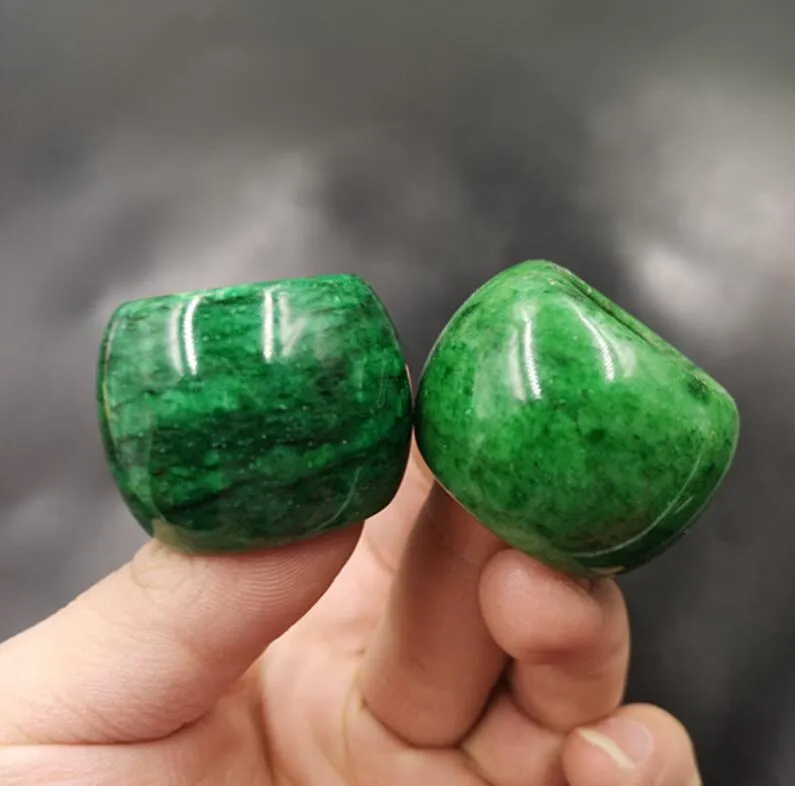 Wholesale direct selling 18mm-23mm dry blue iron dragon raw jade jade curved finger men large sun green ring