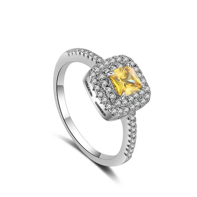 Charmig Bröllop Solitaire Ringar Yellow Square Cubic Zircon Platinum Plated Fashions Love Designer Smycken för Kvinnor Ring Tillbehör Gåvor