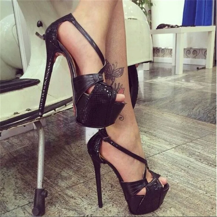 Sandália Olomm New Women com Plataforma Salto Alto Padrão de Cobra Peep Toe Elegante Preto Sapatos de Festa Feminino EUA Plus Size 5-15