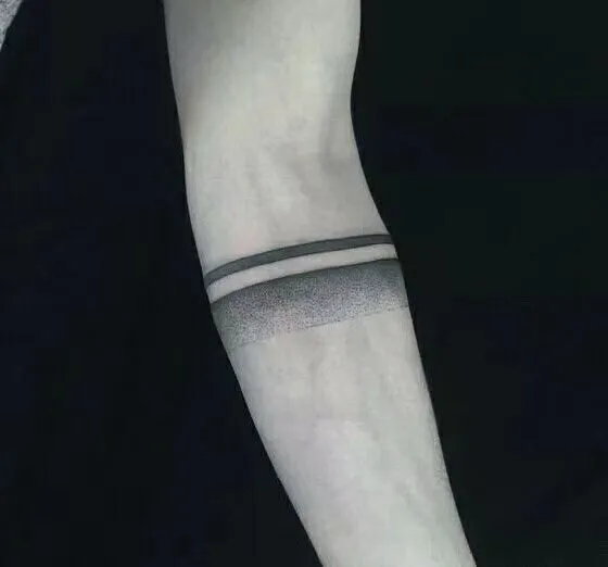 Armband Tattoo | Arm band tattoo, Tattoos, Band tattoo