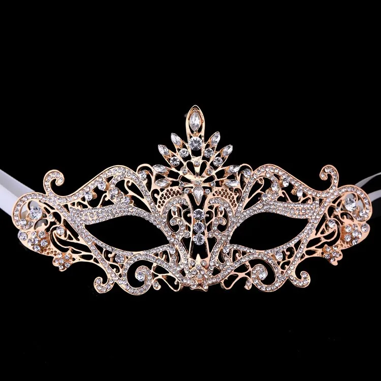 Maschera per la festa nuziale 2022 Strass creativi Ritorno a casa Prom Dance Mask Oro Argento Nero Fatto a mano 19,5 cm * 9,6 cm Disponibile Mezza faccia superiore