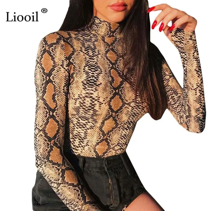 Camisa hotsell serpiente mujer