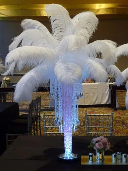 En gros 16-18 pouces/40-45 cm plume d'autruche blanche pour pièce maîtresse de mariage décoration de fête événement décor festif approvisionnement