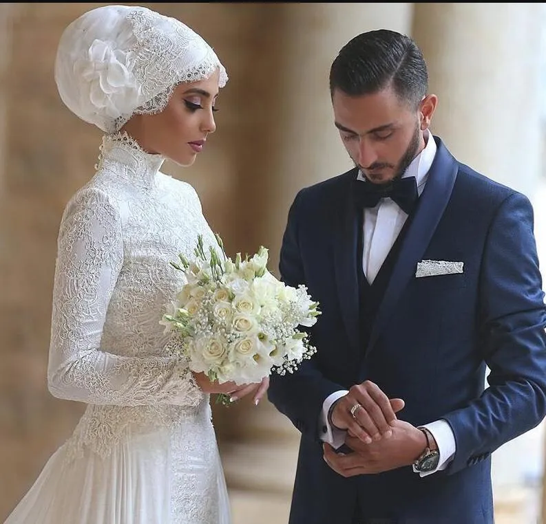 Modeste Arabe Dubai Robes De Mariee En Dentelle 2020 Avec Col Haut Manches Longues Dentelle Appliques Etage Longueur Robe De Mariee Musulmane Vestidos De Novia Du 71 39 DHgate