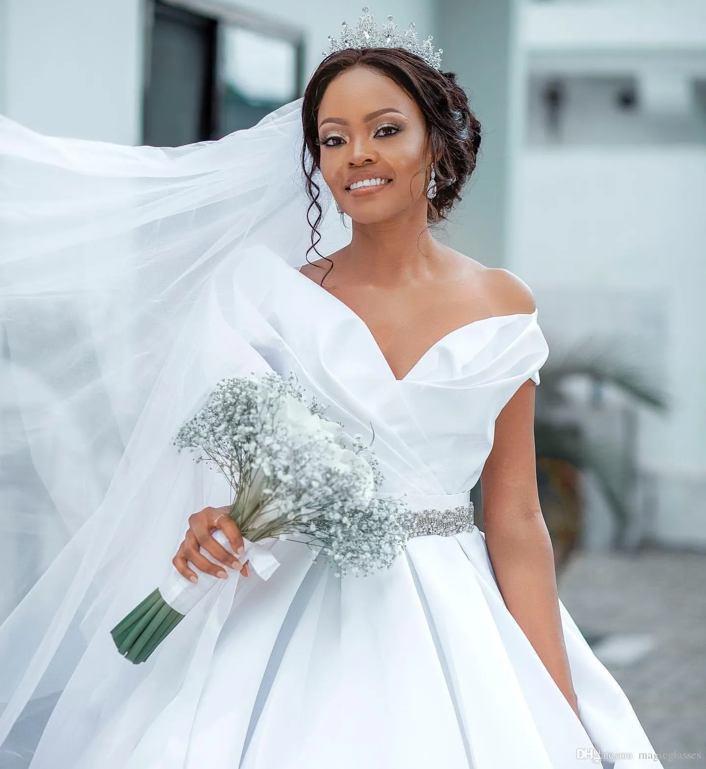 Ruched discount wedding dress