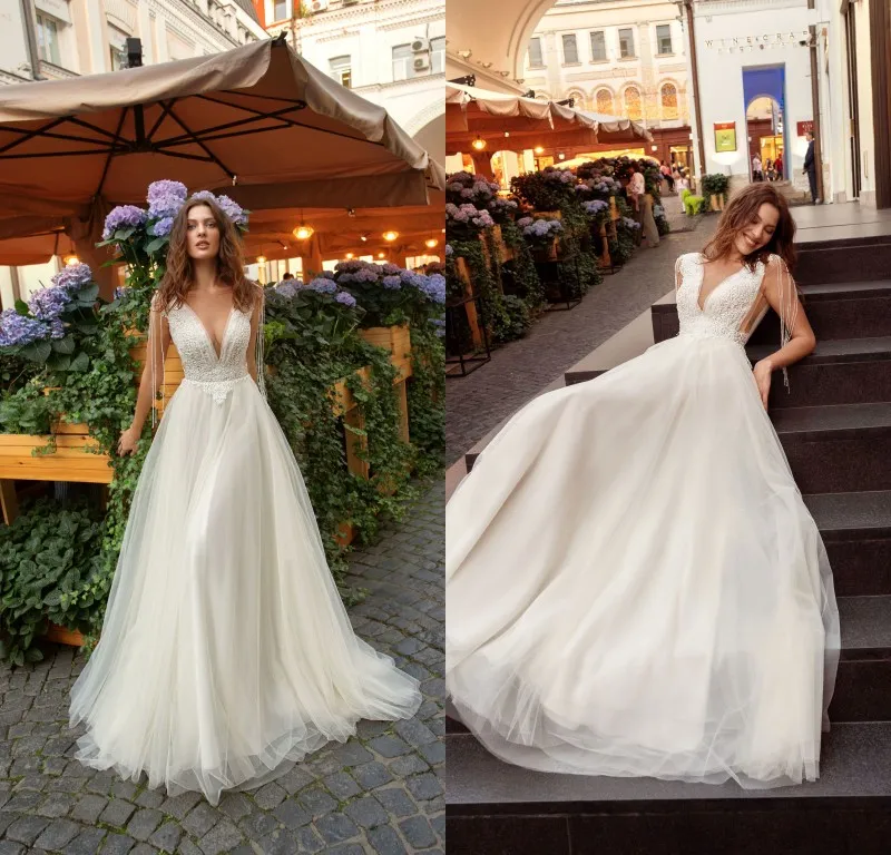 2020 Papilio A Line Bröllopsklänningar Deep V Neck Pärlor Tassel Tulle Bröllopsklänningar Sweep Train Vestidos de Novia