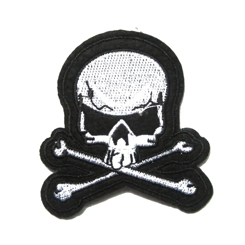 2018 New Arrival Handmade Limited For Clothing Parches Stickers 20pcs Patch Crossbones Iron-on For Poison Emblem