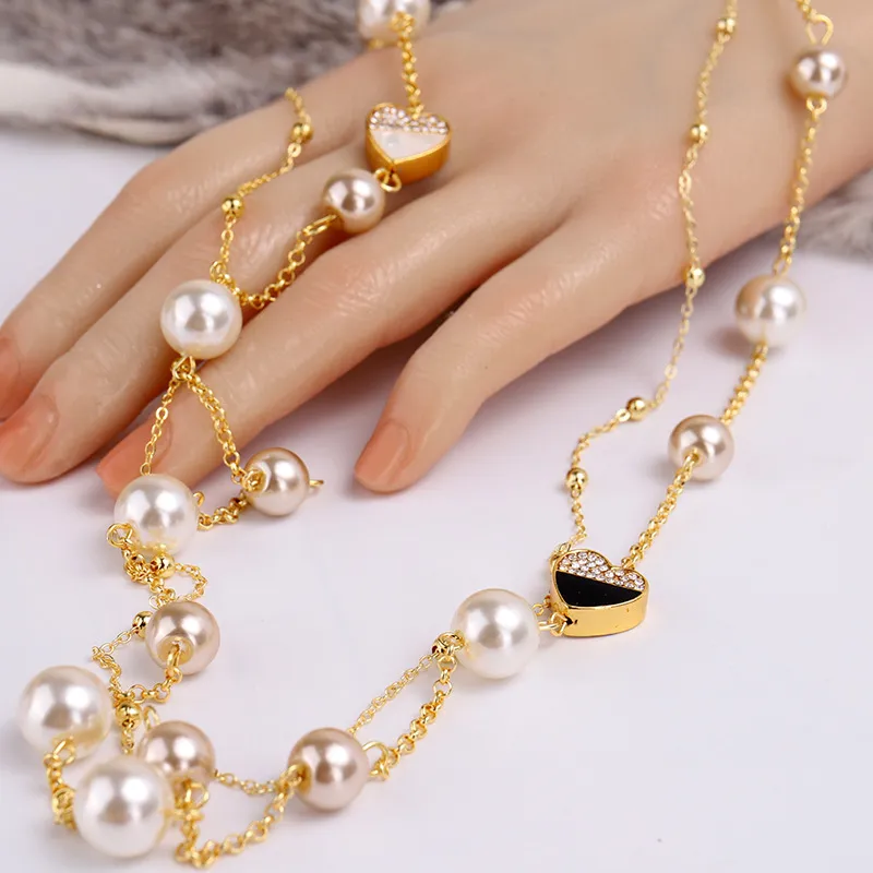 Collier de luxe classique et mignon en forme de cœur en diamant, élégant, multicouche, avec perles, pull long, pour femmes, 216r