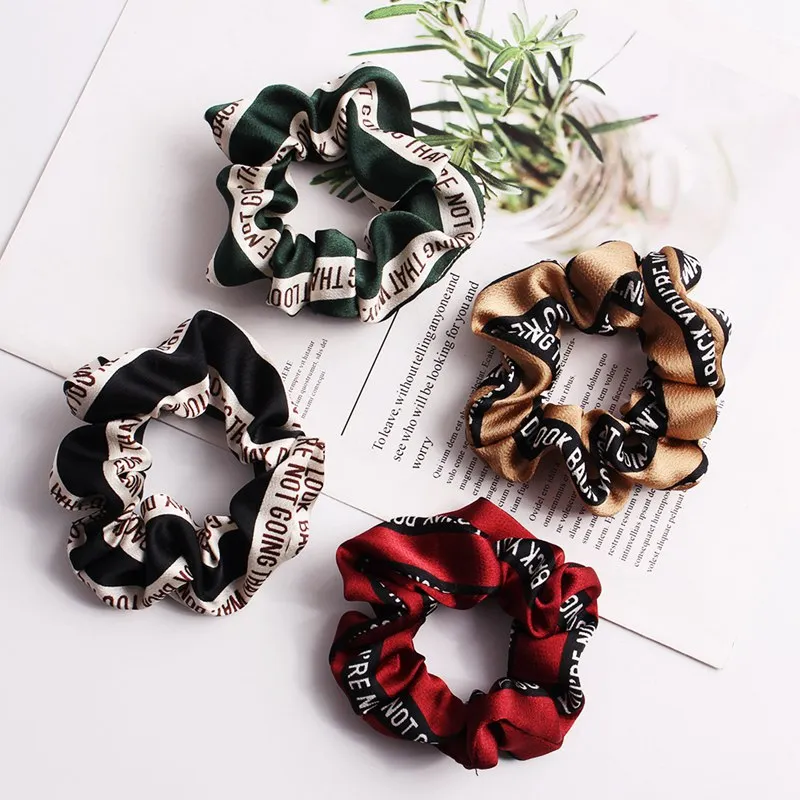 Włosy Scrunchies Bands Streamer Akcesoria Kobiety Dziewczyna Ponytail Holder Elastyczne Ropy Wstążka Scrunchie Włosy Krawaty Bobles Headwear 50 sztuk F307A