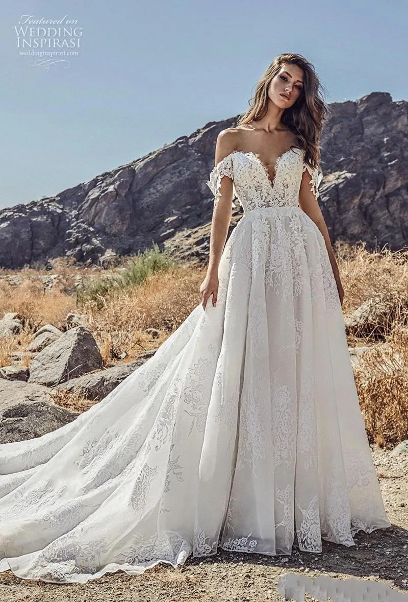 Vestidos De Novia De Campo: Vestido Largo De Encaje Fuera De Hombro De  Hombros, Vestidos De Novia De Estilo Country De Corsé Personalizado, Vestido  De Novia De 130,66 € | DHgate, image size:800x1179