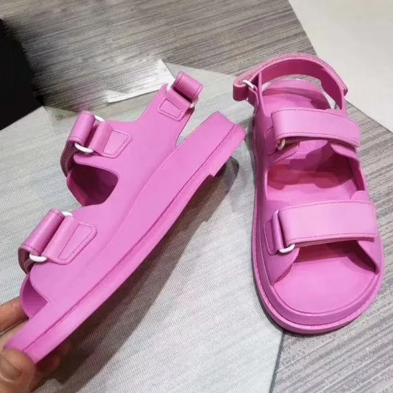 TPU Beach Sandals For Women Designer Comfort In Classic Style