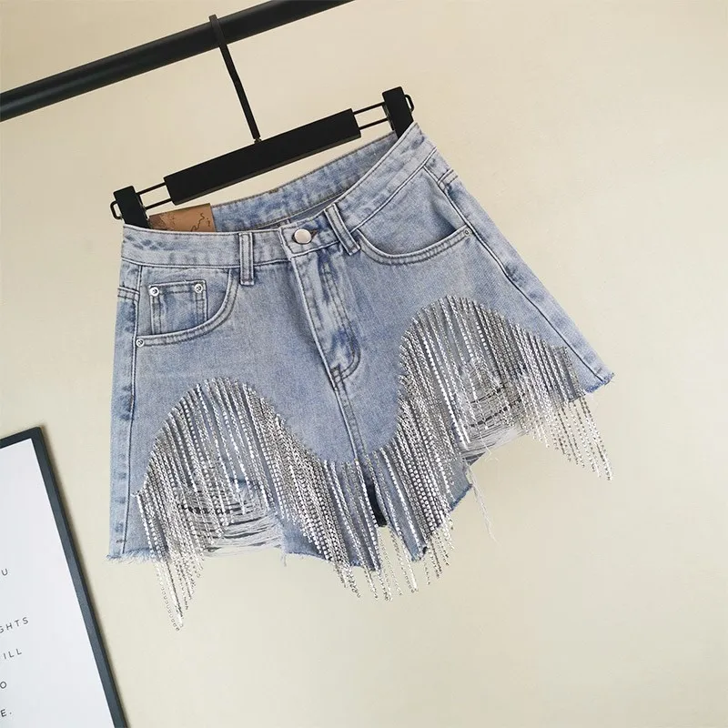 2019 Summer Heavy Rhinestone fransed hål Denim Kvinnlig hög midja cowboy -shorts tofsar brett ben