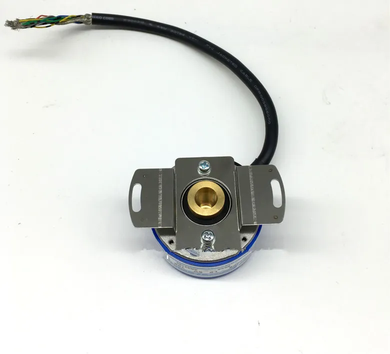 Freeshipping 1 stks Servomotor Encoder OIH48-2500P8-L6-5V TS5214N8566 / OIH48-2500P8-L6-5V TAPERSE SHACHT ENCODER VOOR TAMAGAWA