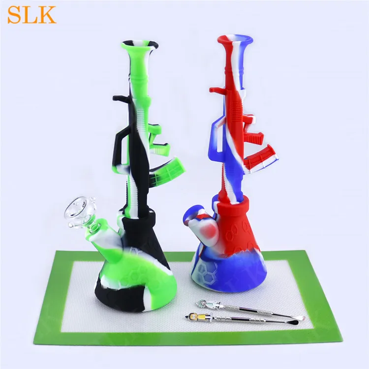 10,6 polegadas de metralhadora forma AK47 Hookah atacado de silicone inquebrável Fumando tubo de água com conjuntos de vidro de 14 mm de vidro Bongos de vidro tubos de água