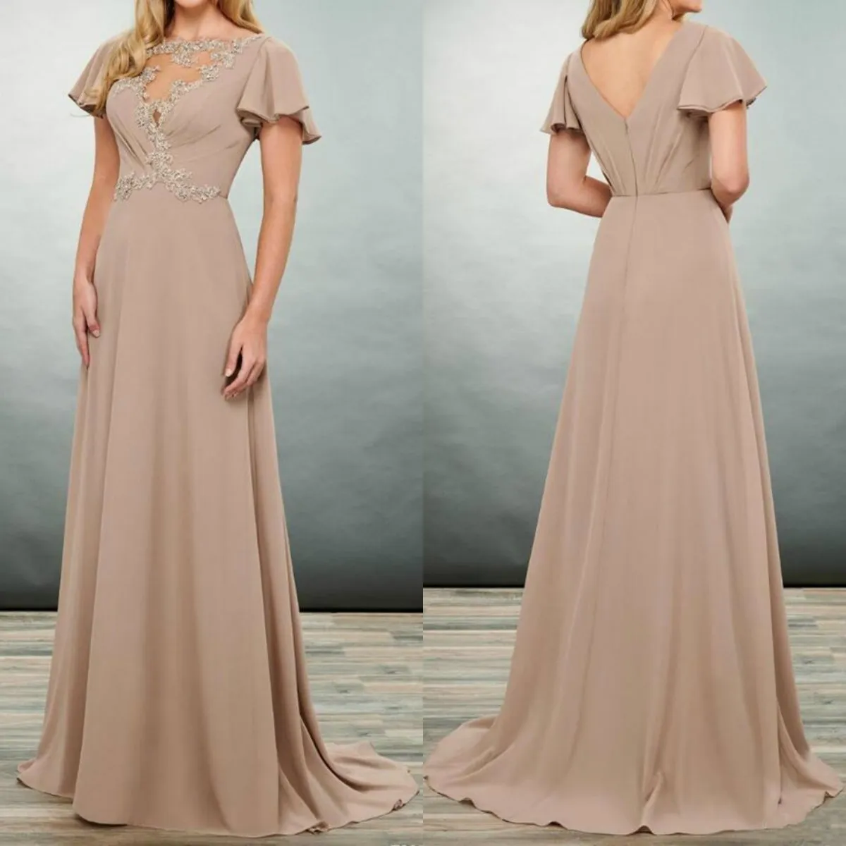 2020 Abiti eleganti per la madre della sposa Maniche corte Appliques Abiti da sera in chiffon Lunghezza del pavimento Abito da cerimonia nuziale taglie forti