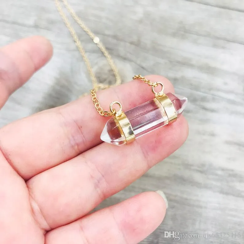 Horizontal sales crystal necklace