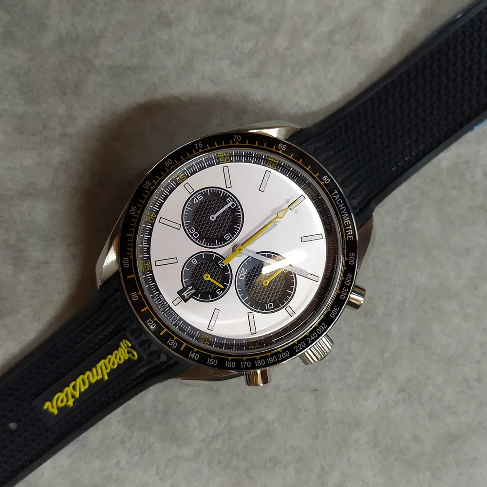 남성 시계 속도 시리즈 40mm 다기능 쿼츠 크로노 그래프 원래 걸쇠 부티크 고무 손목 시계