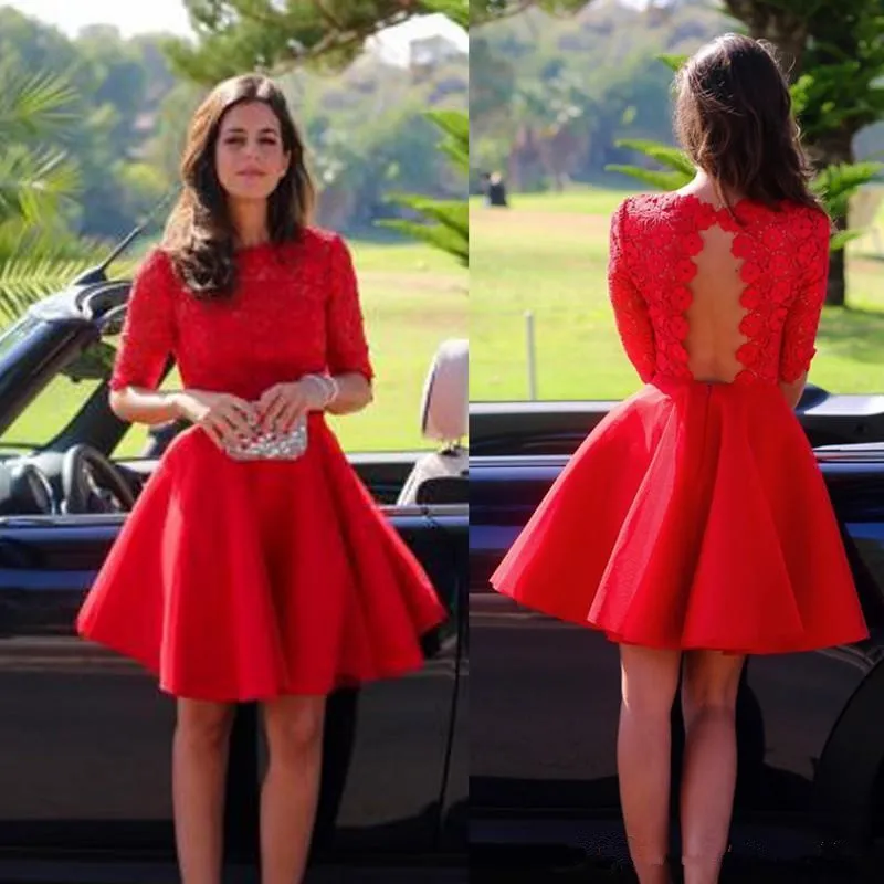 2020 Vestido de fiesta de encaje corto rojo barato Una línea Medias mangas Juniors Dulce 15 Vestido de fiesta de cóctel de graduación Tallas grandes por encargo