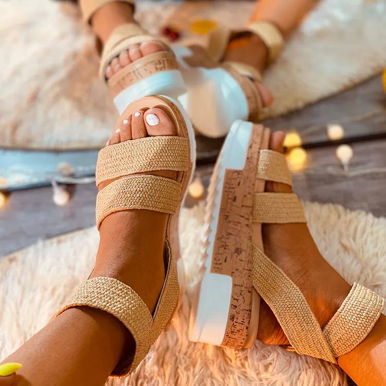 Vertvie Nieuwe Zomer Dames Platform Sandalen Vrouwen Peep Toe Hoge Wiggen Hak enkel gespen Sandalia Espadrilles Vrouwelijke Schoenen