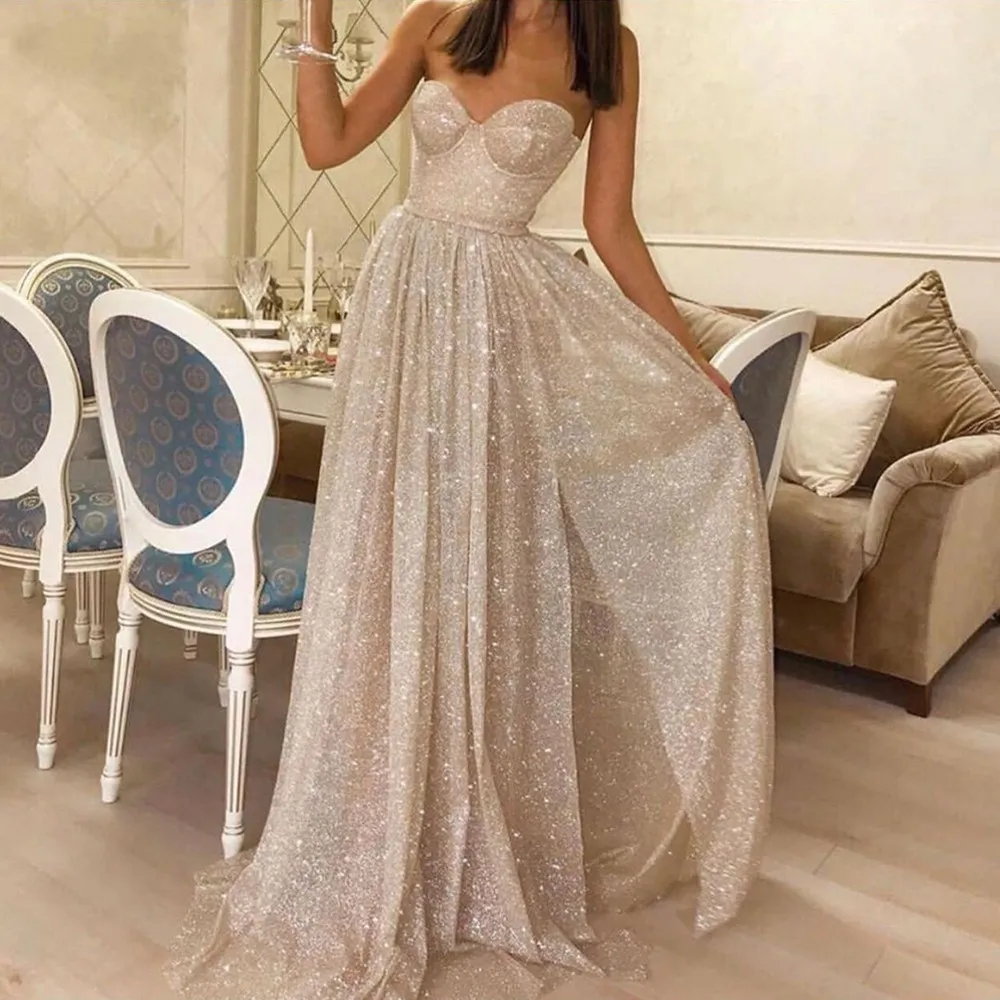 evidenti paillettes avorio Abiti da sposa 2019 Unico taglio tazze Sweetheart Shiny abiti di nozze Abiti da sposa 2019 Matrimonio robe de mariée